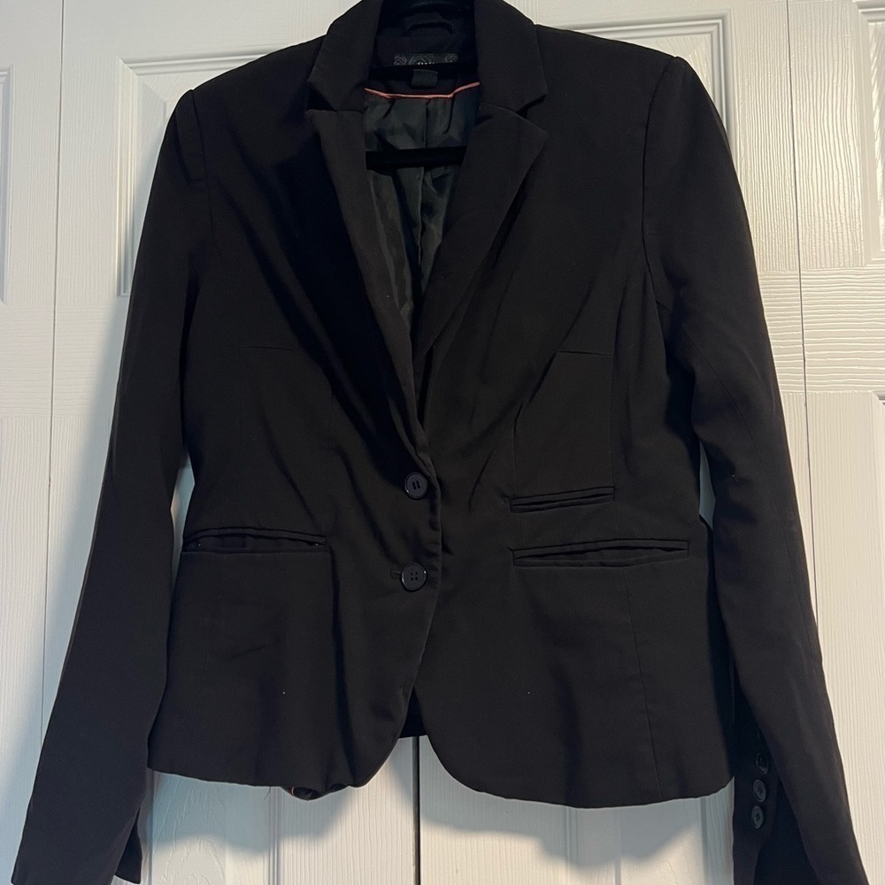 H&M Blazer - Picture 3 of 5